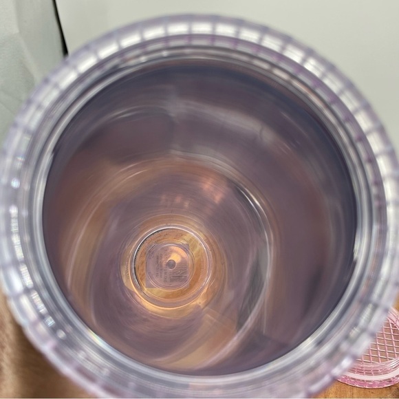 Starbucks blue and pink ombré grid tumbler 24 oz - Picture 6 of 6